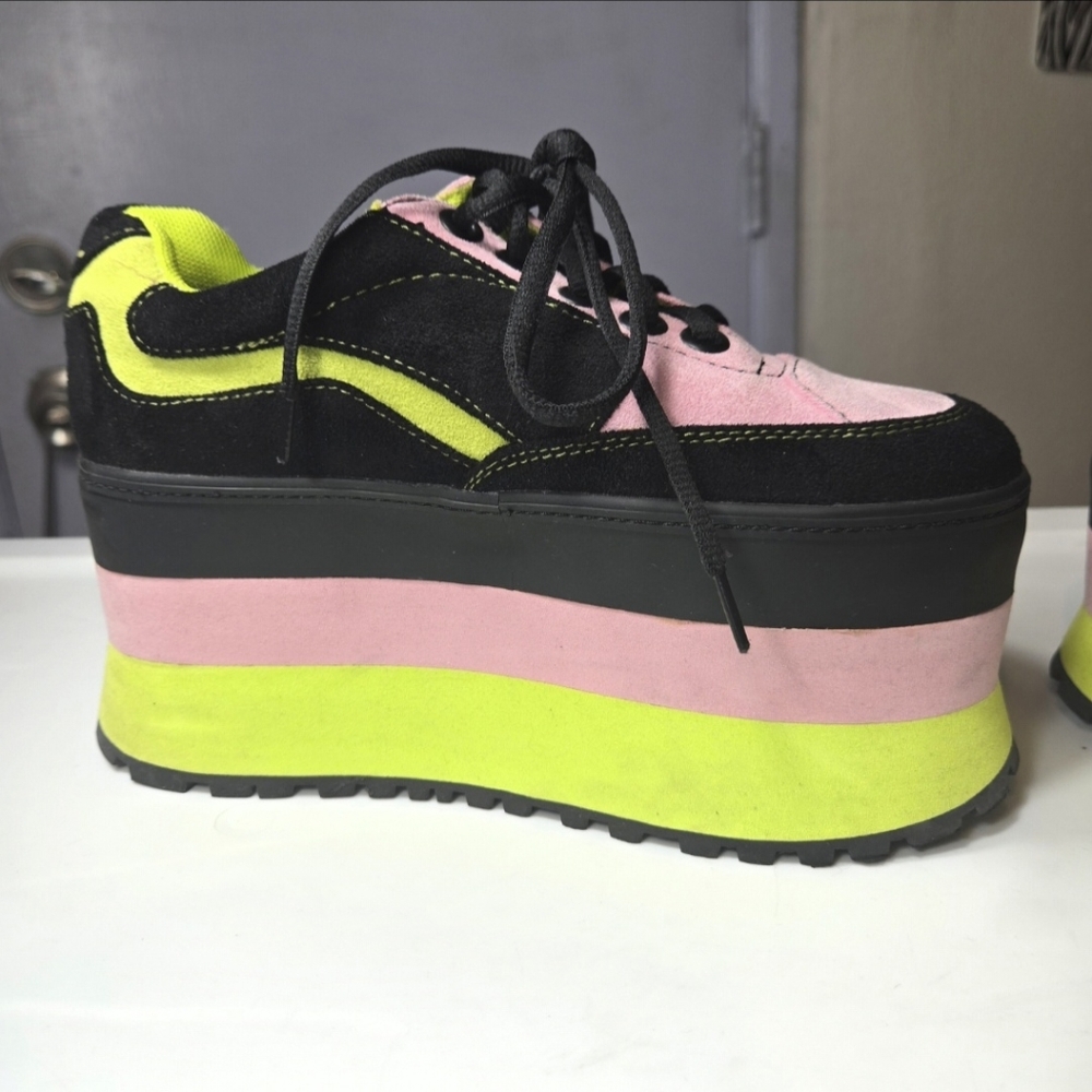 Horoscopez Star Stomper Platform Sneakers - Picture 8 of 14
